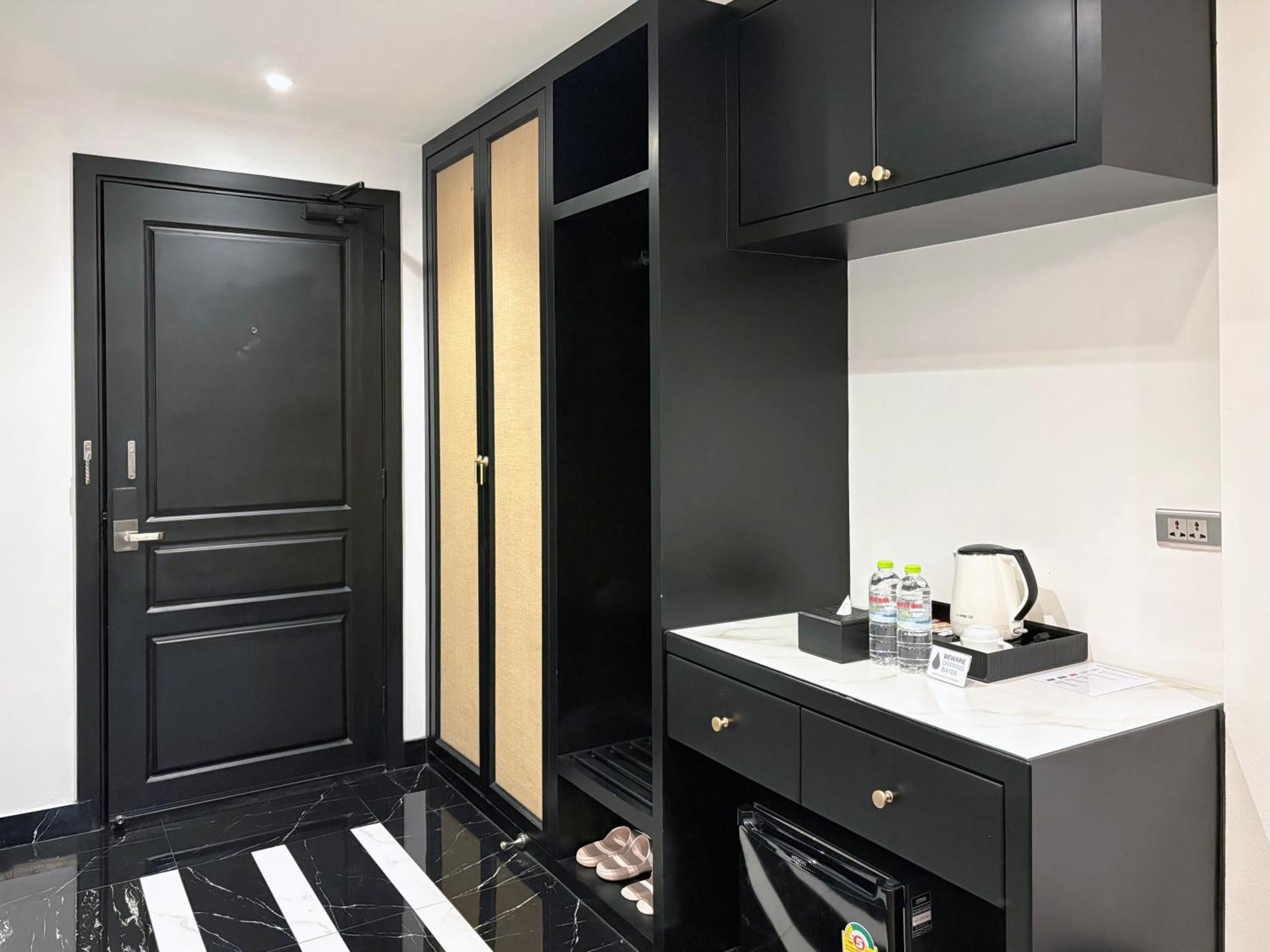 Glory Boutique Suites 清迈古城荣耀精品酒店 清邁 外观 照片